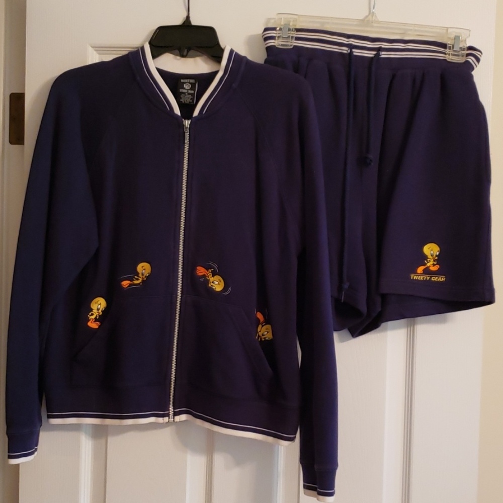 Tweety Bird/Warner Bros (HTF) Short Outfit